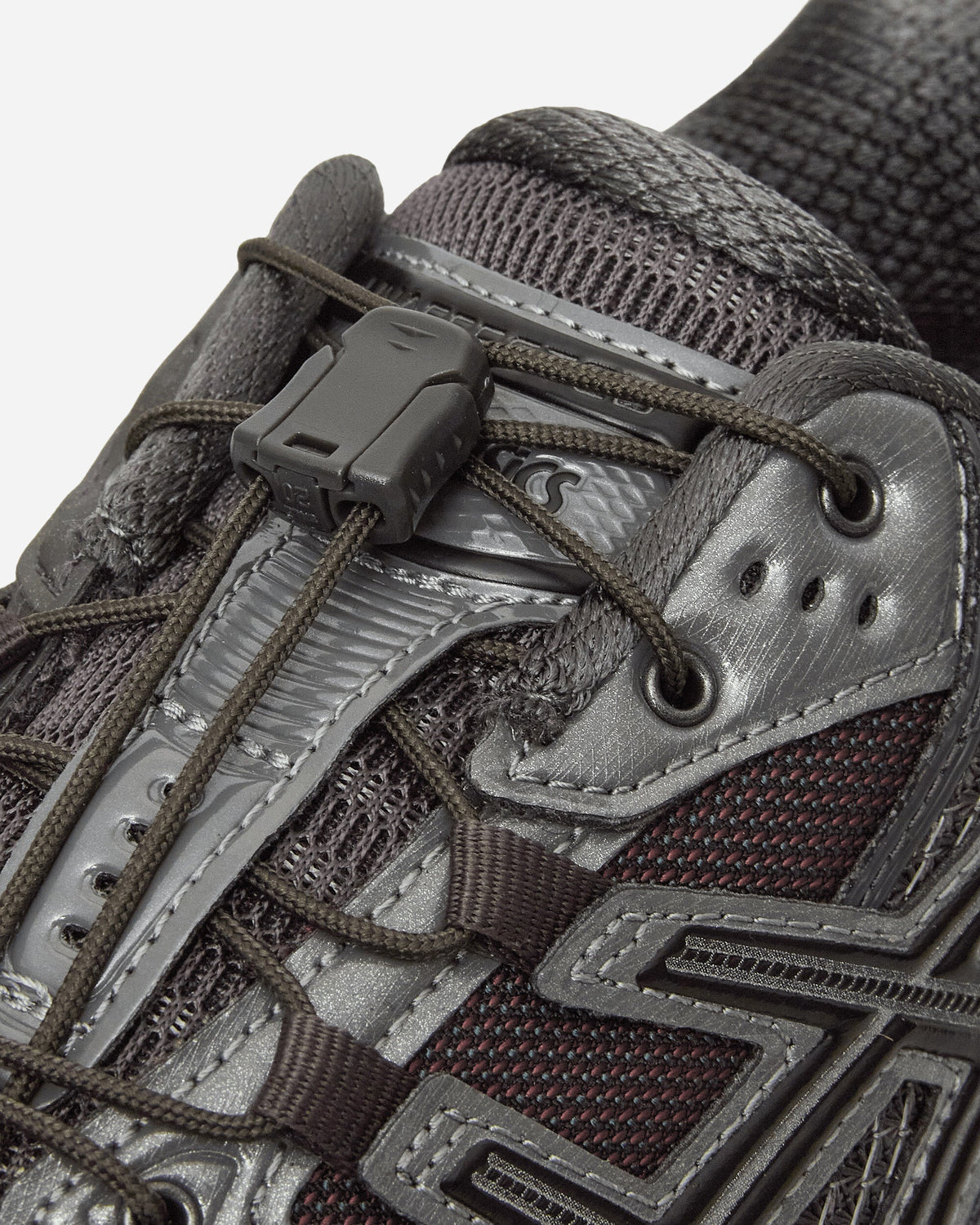 UNAFFECTED GEL-Nimbus 10.1 Sneakers Gunmetal / Black