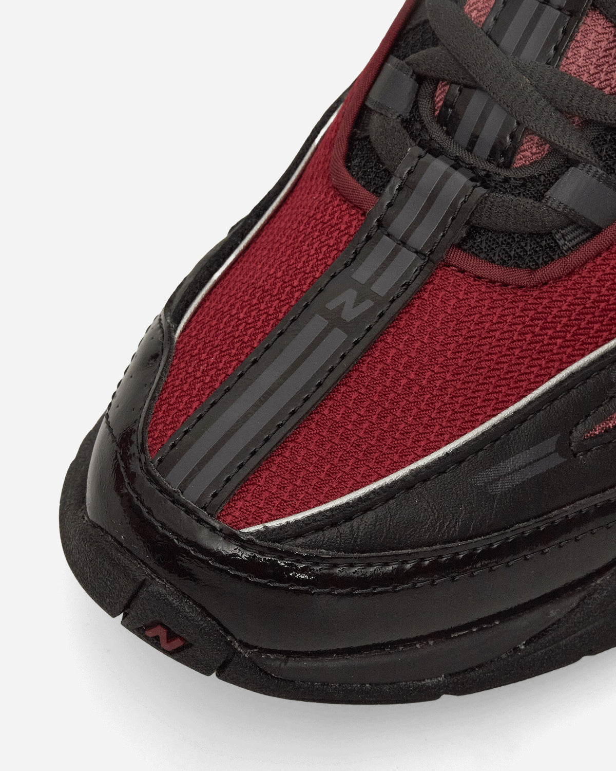 RC56 Sneakers Black / Red