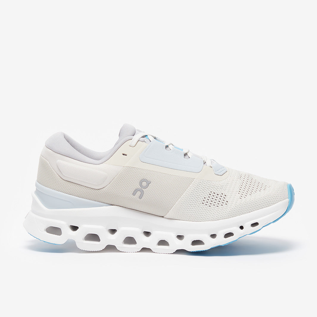 On Womens Cloudstratus