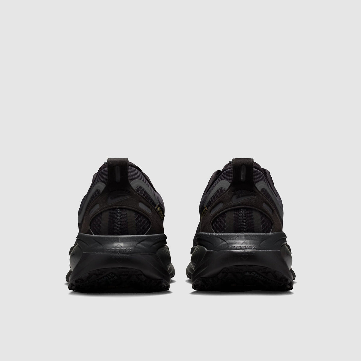 Nike Vomero 18 GORE-TEX Waterproof