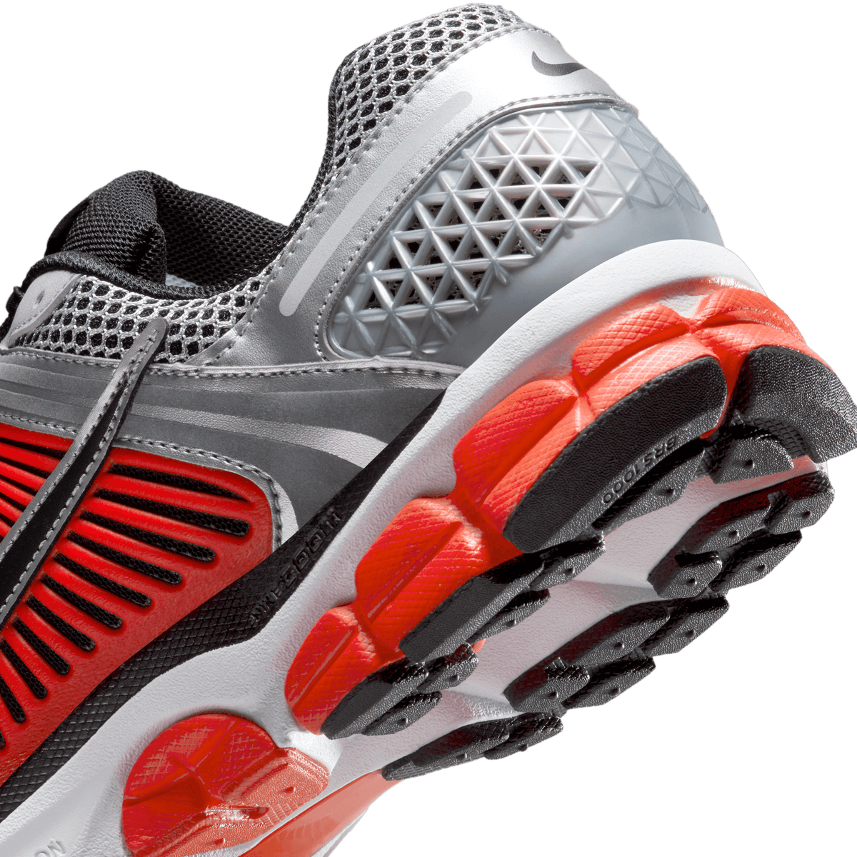 Men's Nike Zoom Vomero 5 "Bright Crimson Metallic Silver"