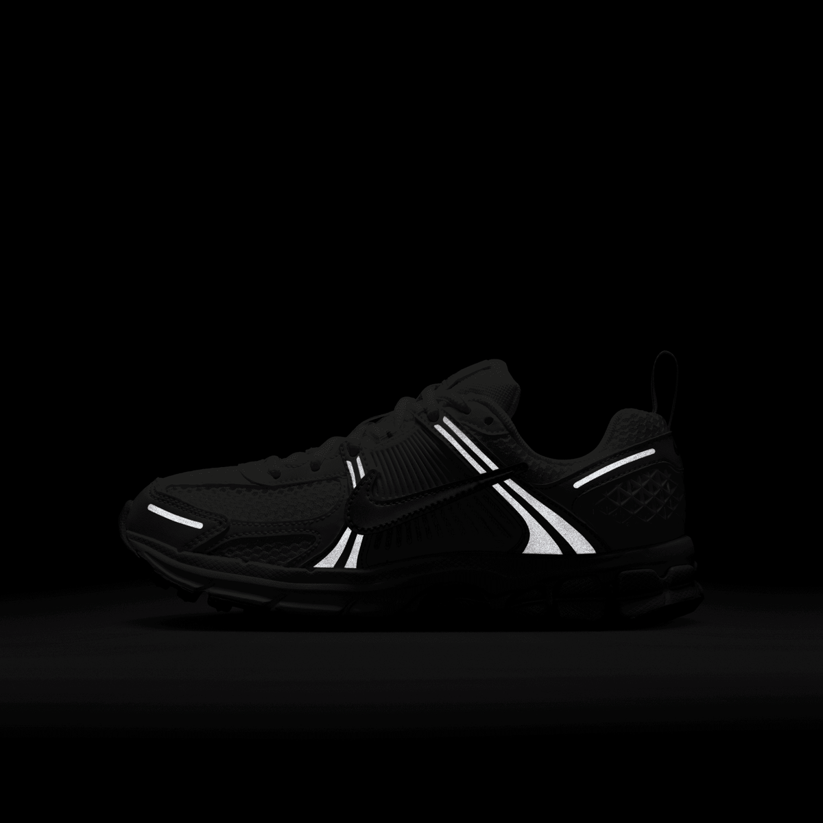 Big Kids' Nike Vomero 5 "Sail Vast Grey"