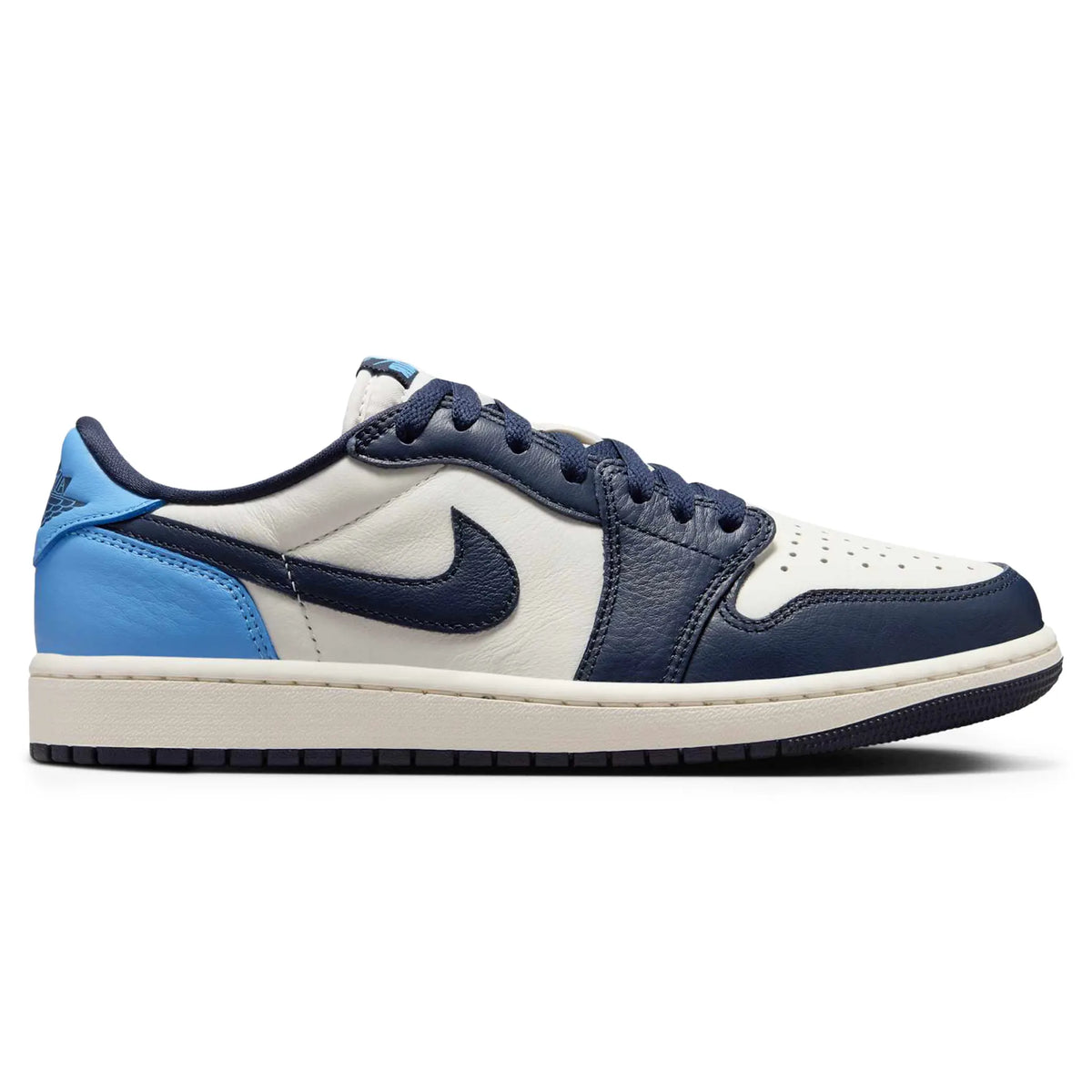Air Jordan 1 Low OG Obsidian UNC