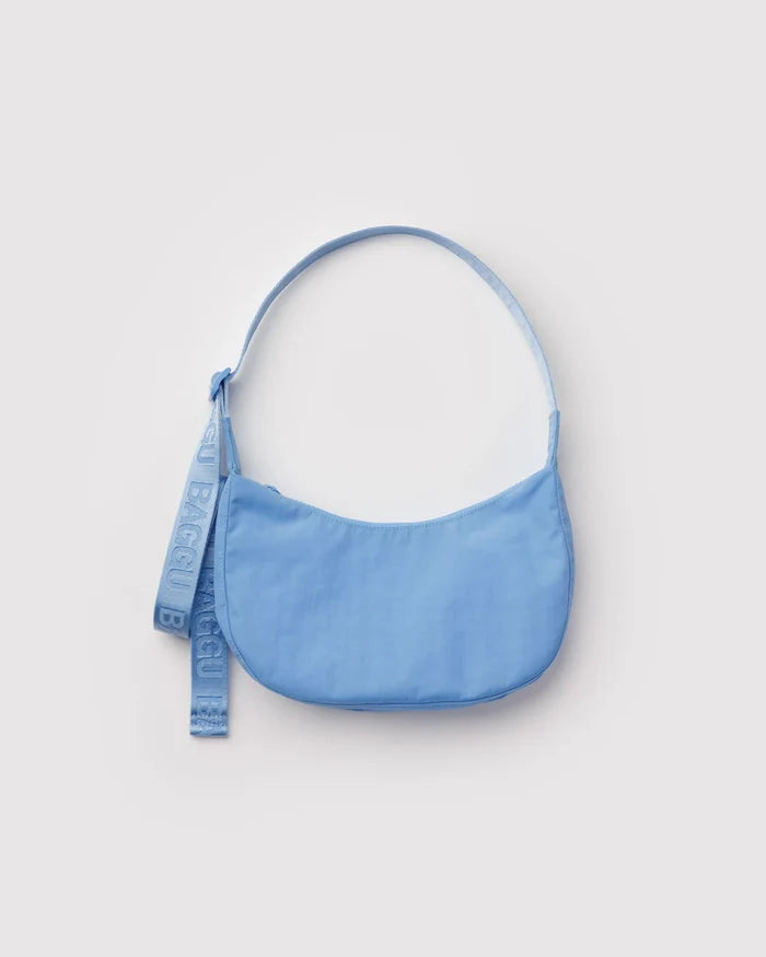 BAGGU - Small Nylon Crescent Bag in Piscine