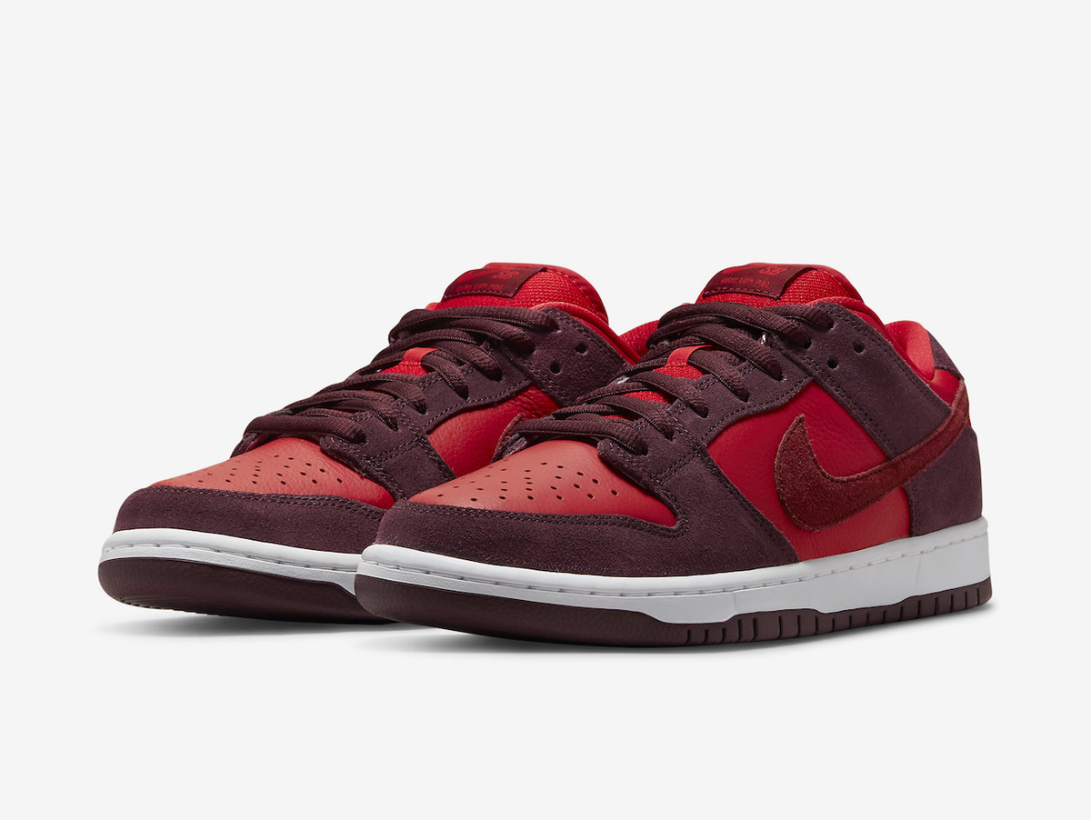 Nike Dunk Low SB Cherry