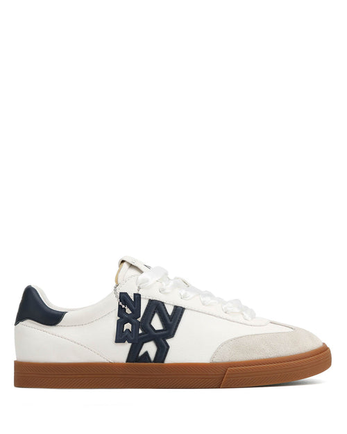 Cosmic White/Navy Leather