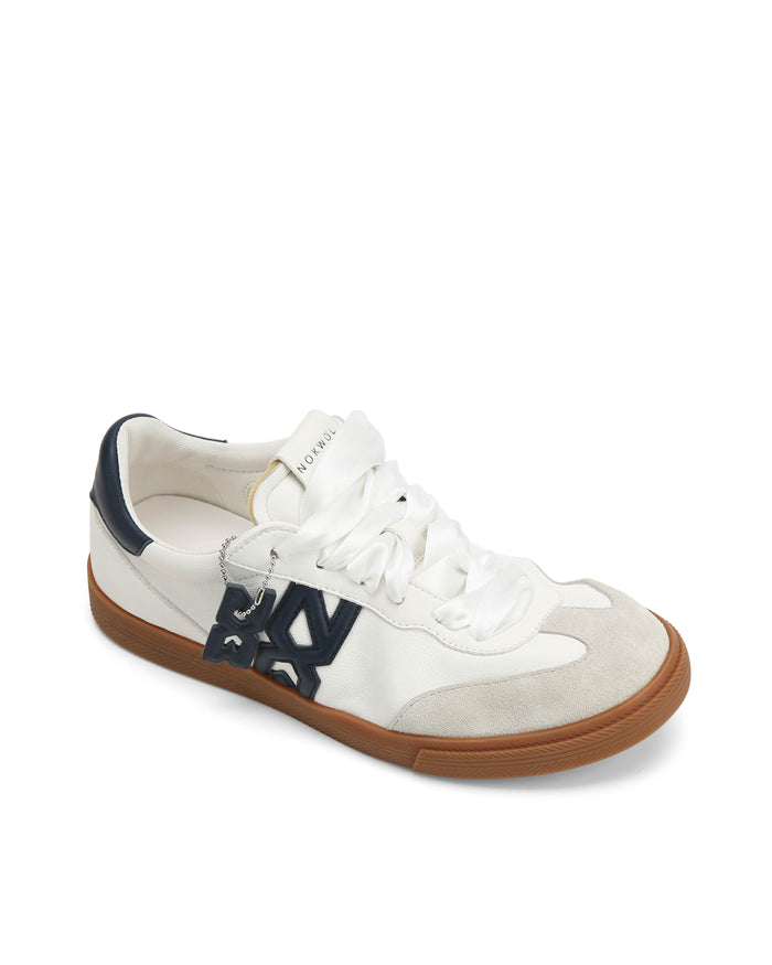 Cosmic White/Navy Leather