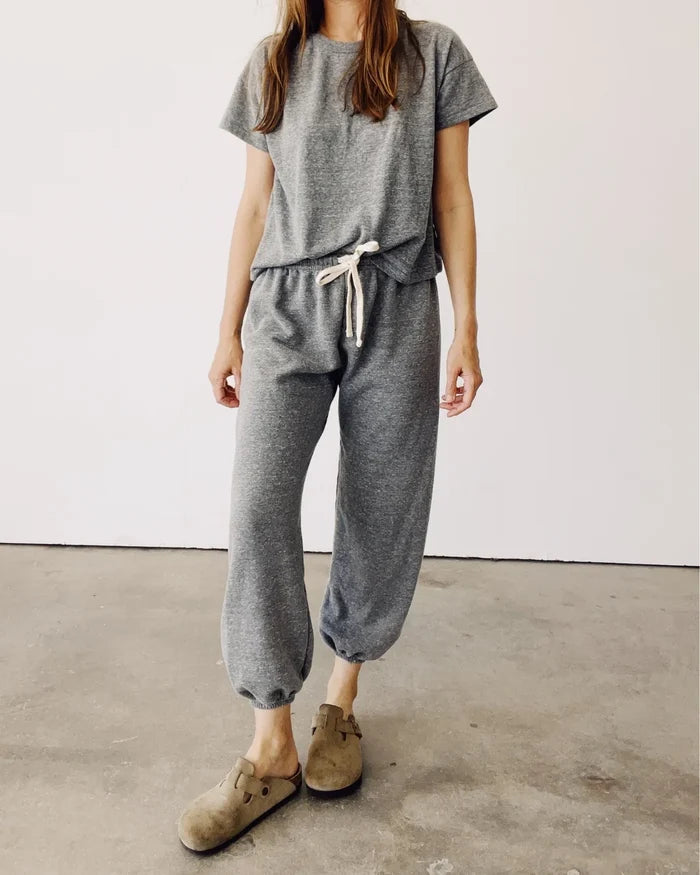 Hey Gang – The Sweatpants in P.E Grey