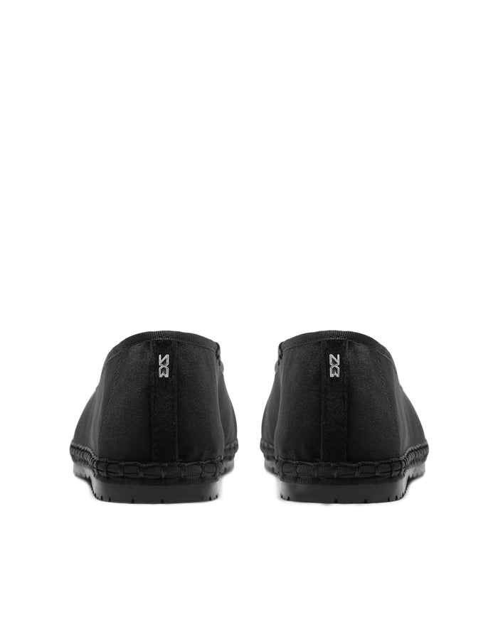 Mok Black Velvet