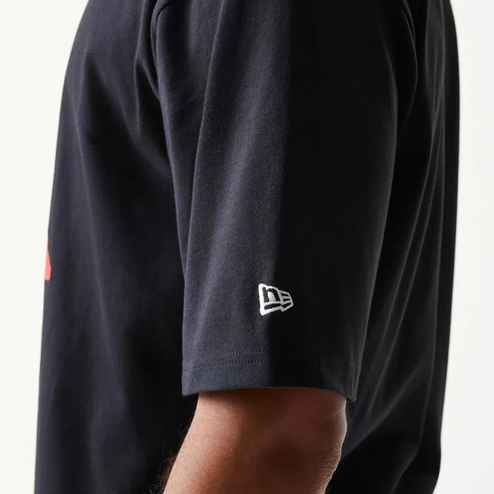 New Era Baseball Player Graphic Black Oversized T-Shirt