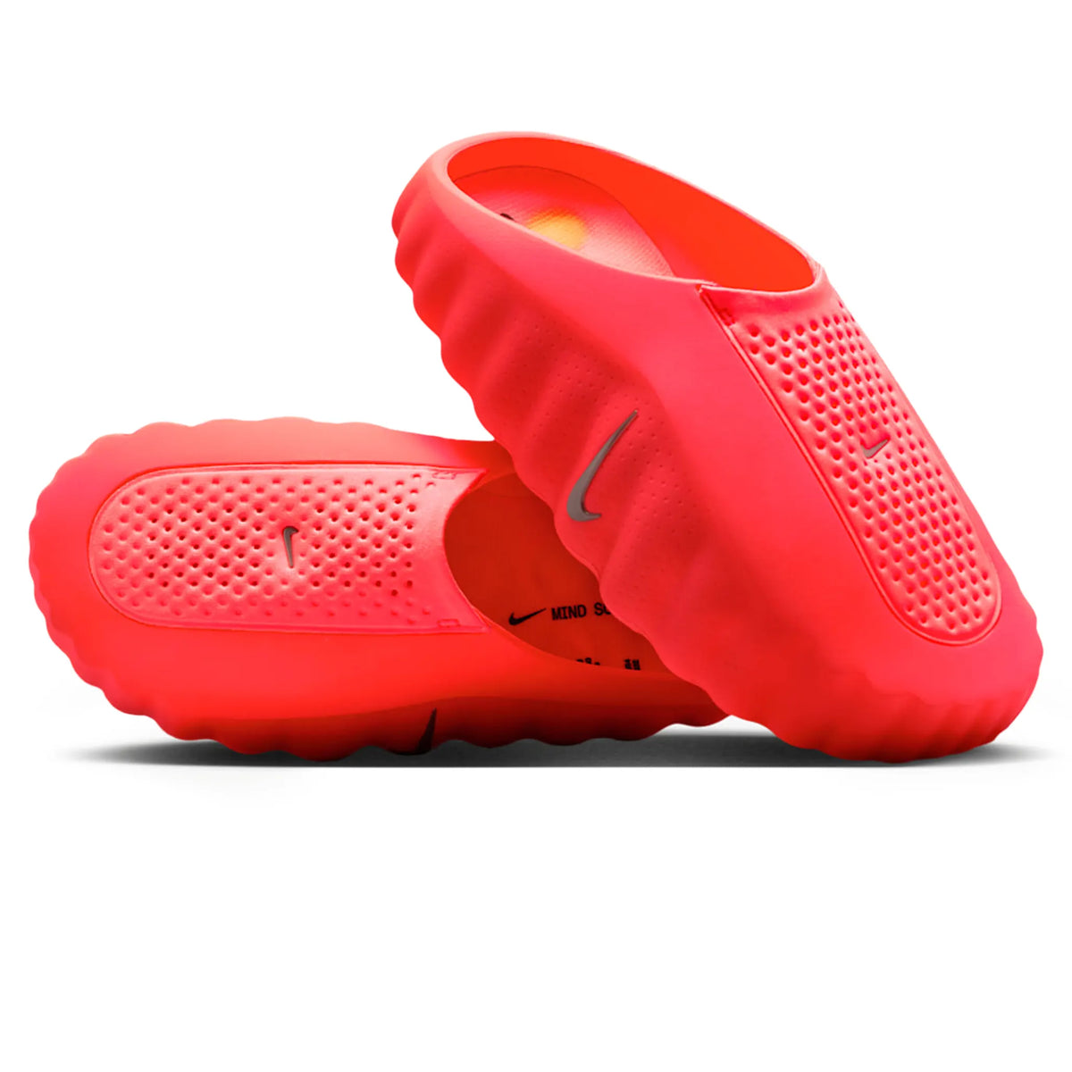 Nike Mind 001 Pregame Solar Red Mules (W)