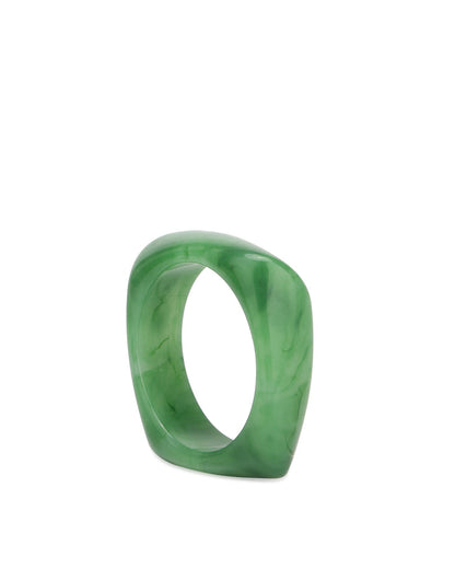 Noemi Bangle