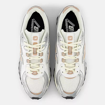 Men's/Women's New Balance U204L "Silver Metallic Flat Toupe"